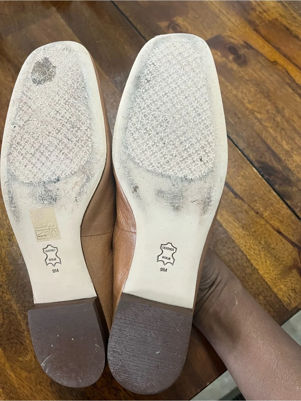 Tory Burch Tan Leather Loafers with Gold Logo Medallion 9
